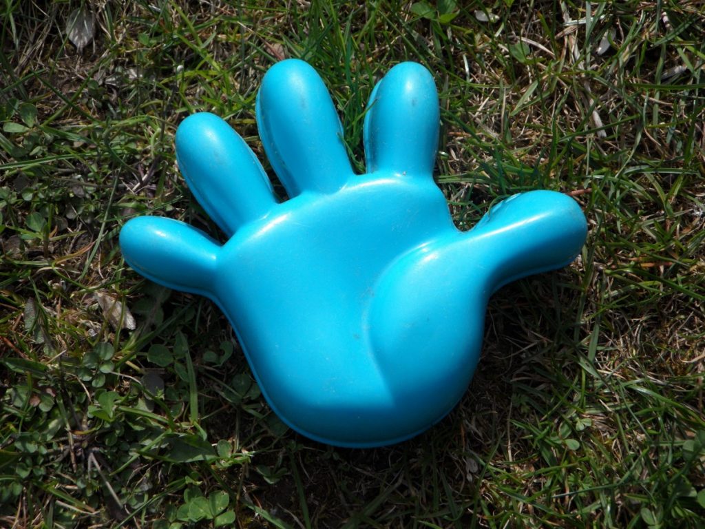 hand sand mold ramekins moulds light blue finger child toys 1129373