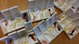 tablets medical disease ill medicine capsule pharmacy health check 956825 1